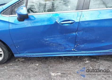 2017 Chevrolet Cruze Lt Auto из США, поврежденный, VIN 1G1BE5SMXH7241664